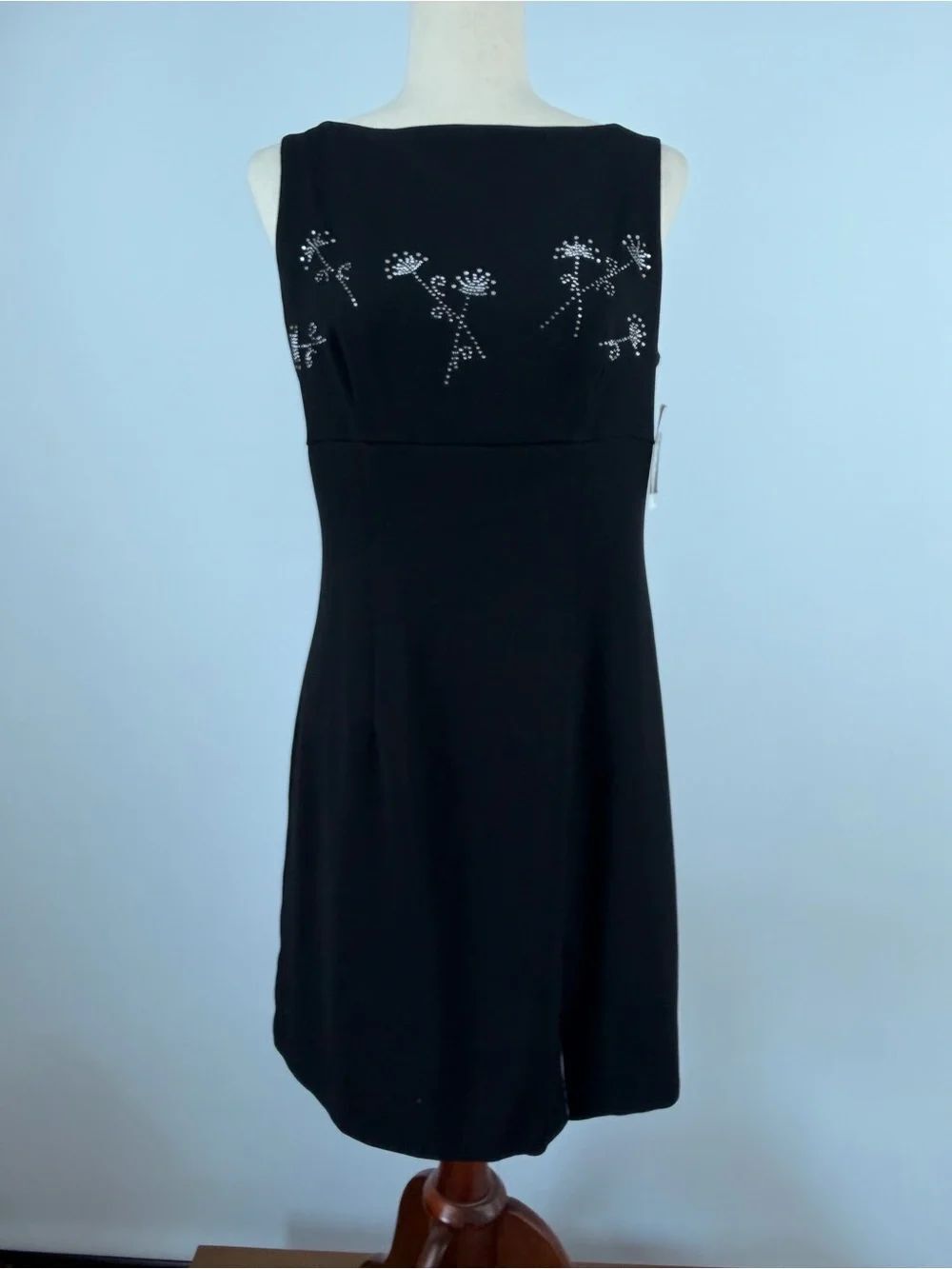 NWT Vintage Black Sleeveless Embellished Shift Dress Size 8